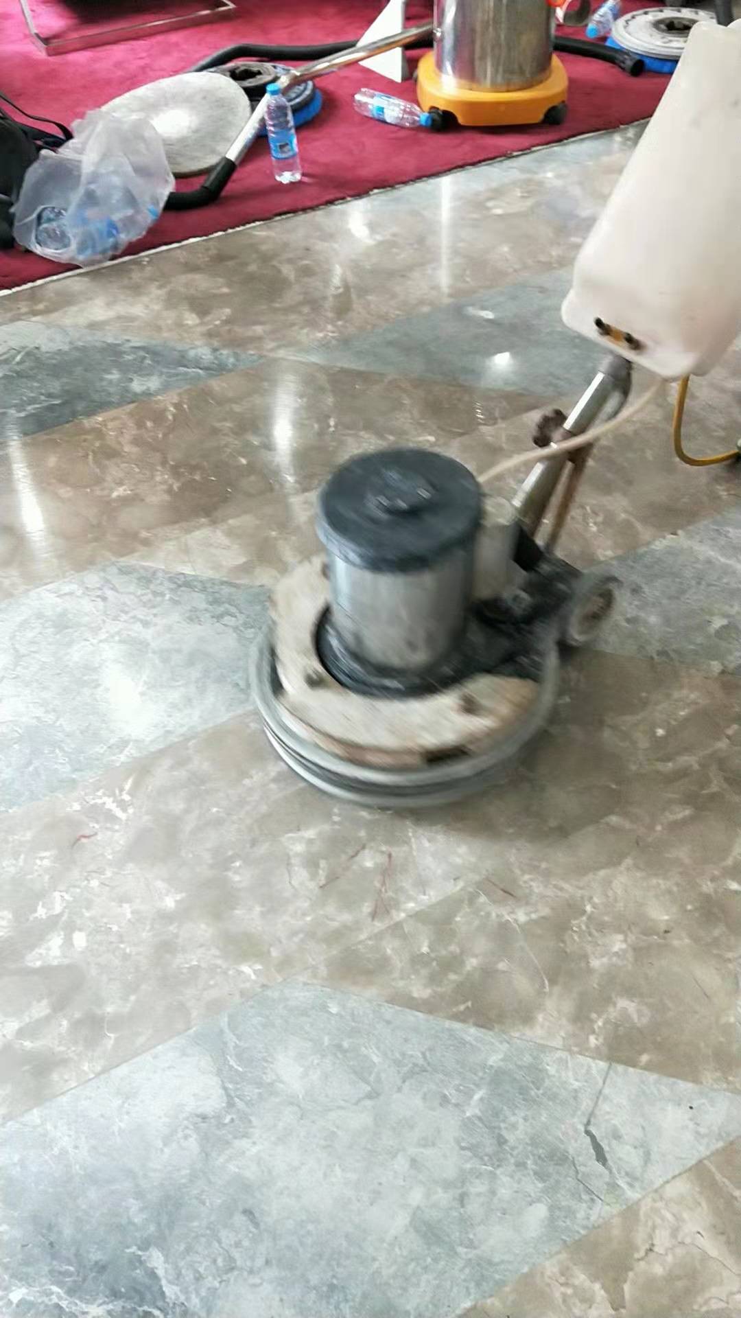 朝陽(yáng)區(qū)開荒保潔朝陽(yáng)國(guó)貿(mào)附近保潔北京京運(yùn)恒通保潔